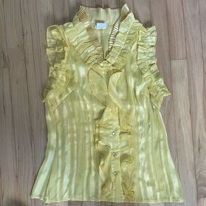 Posh Yellow ruffled top NWOT size small. Beautiful shimmer